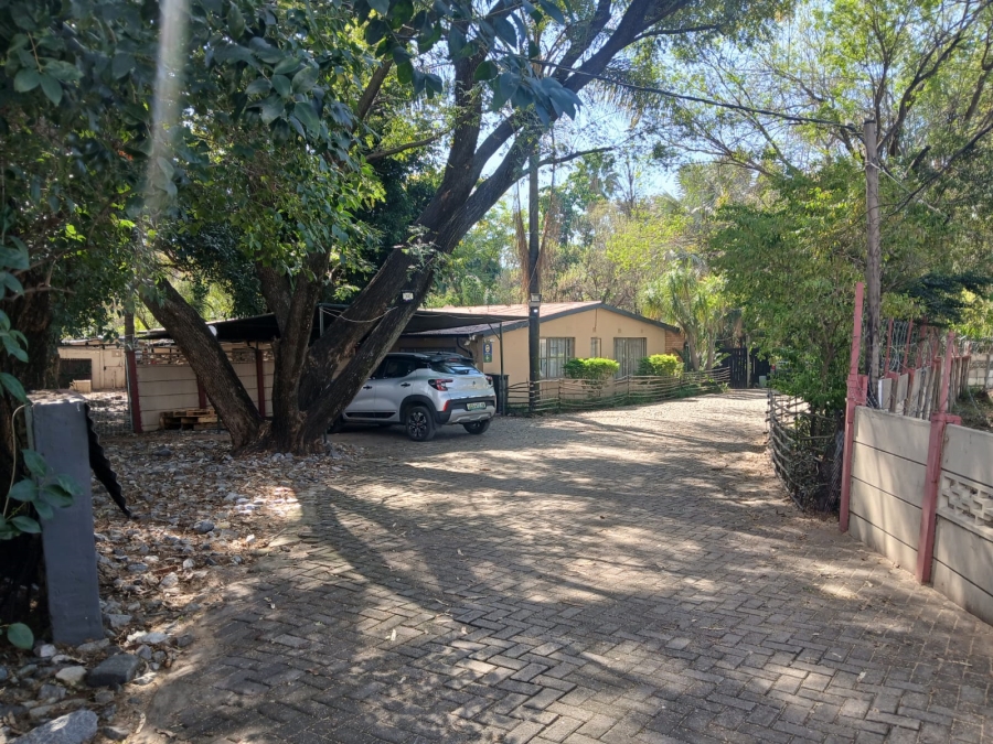 7 Bedroom Property for Sale in Waterkloof A H North West
